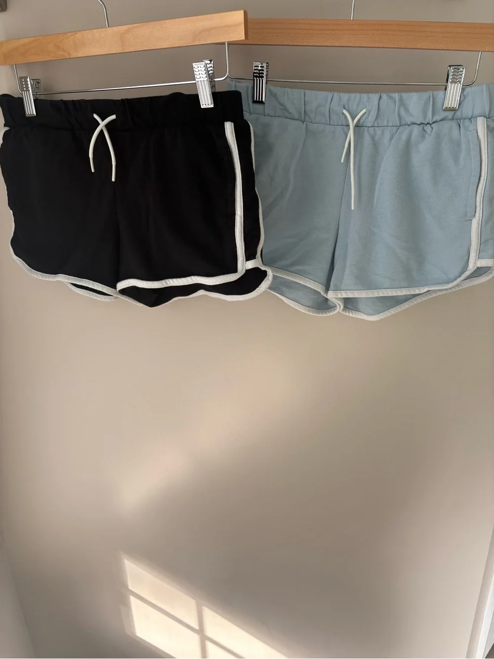 OLD NAVY 2 Pairs of Athletic Terry Shorts Black & Light Blue Girls Size 14-16